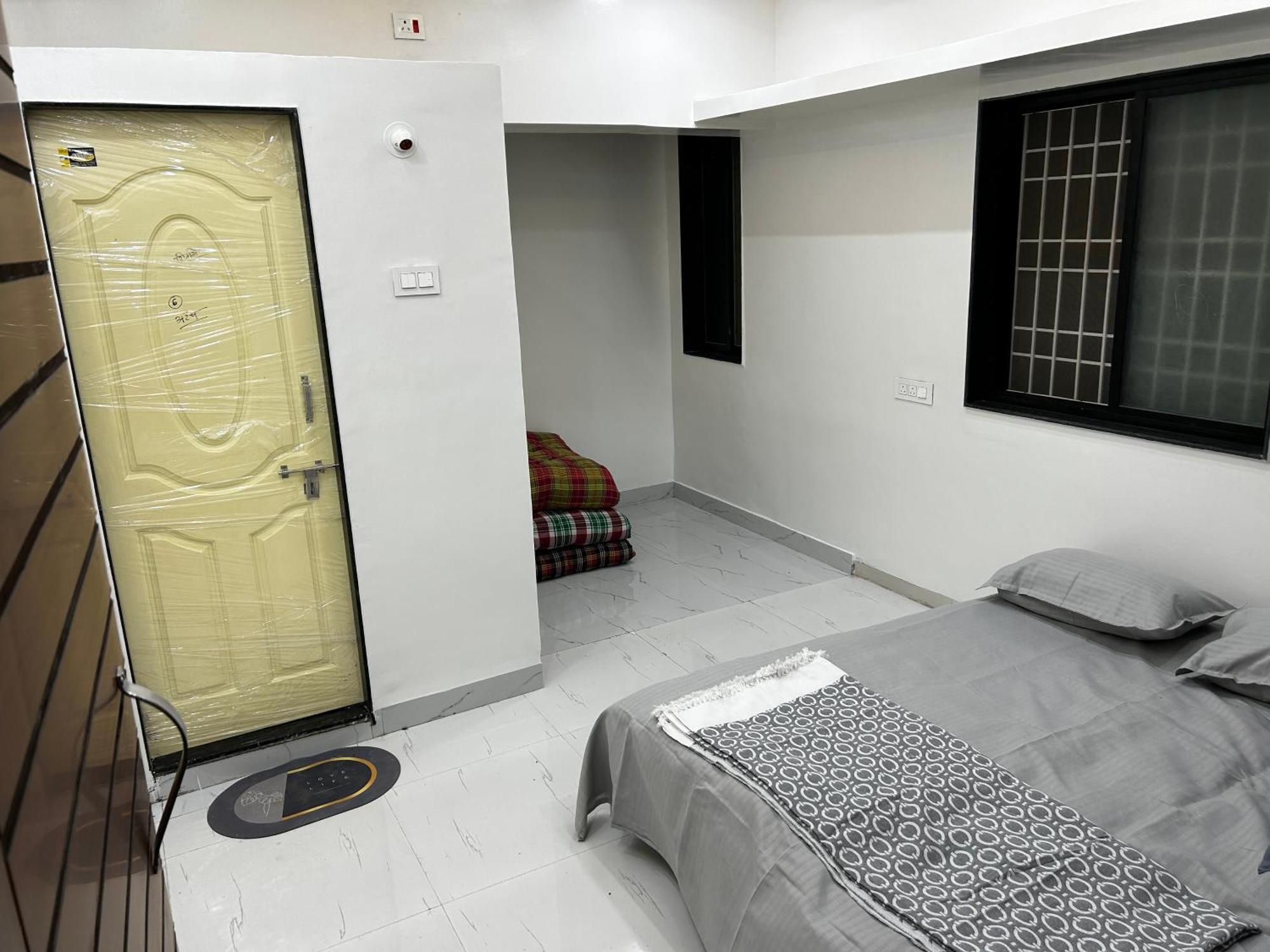 Vatavriksha Guest House,Akkalkot Akalkot Kültér fotó