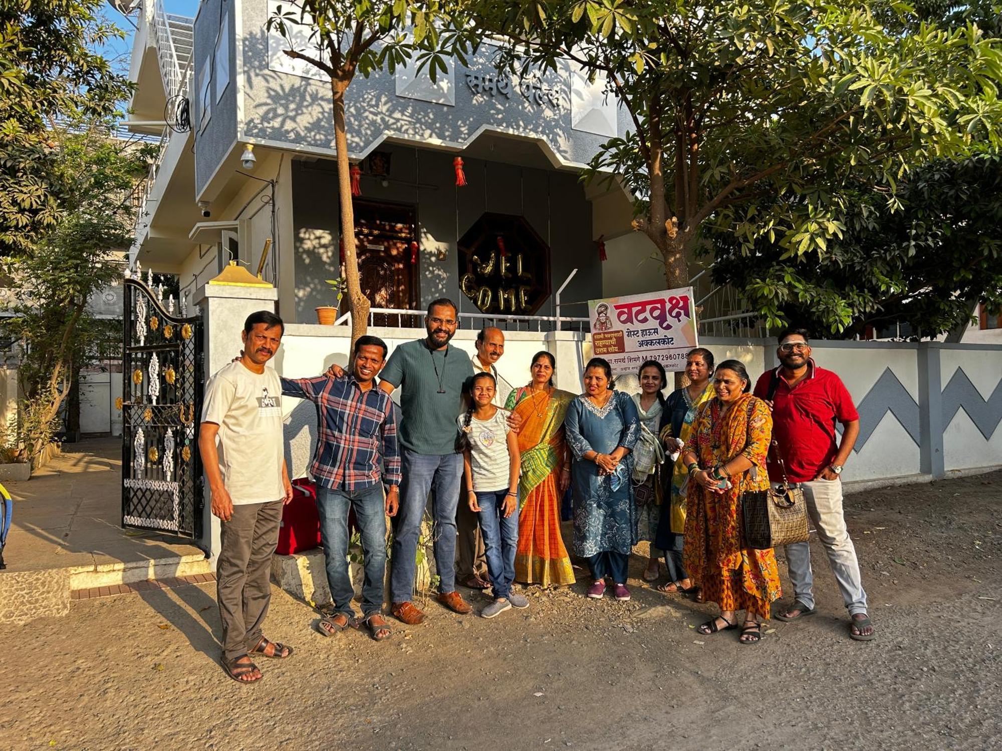 Vatavriksha Guest House,Akkalkot Akalkot Kültér fotó